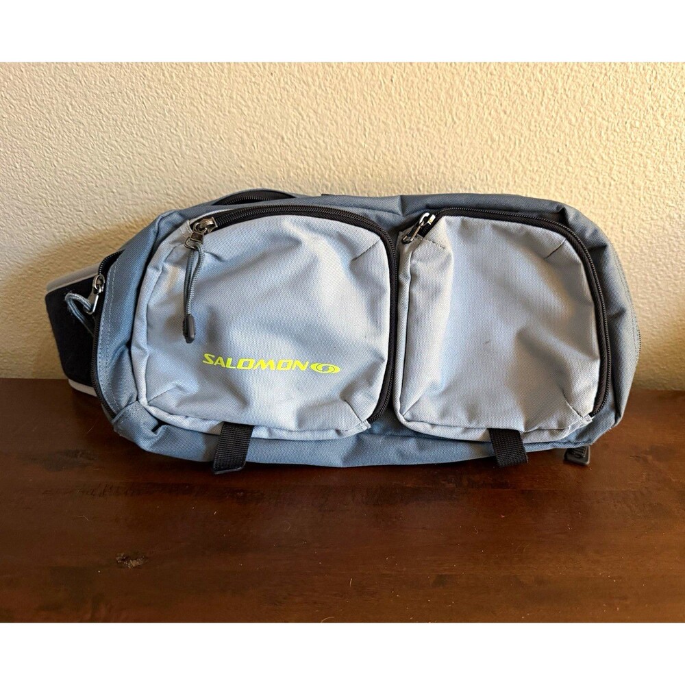 Salomon Gray Hiking Crossbody Pack 5L Lightweight Adjustable 3 Zip Pocket Sample